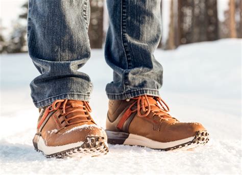 What you need to know Danner has partnered with Vibram to offer high-quality boots for men. . Best winter hiking boots